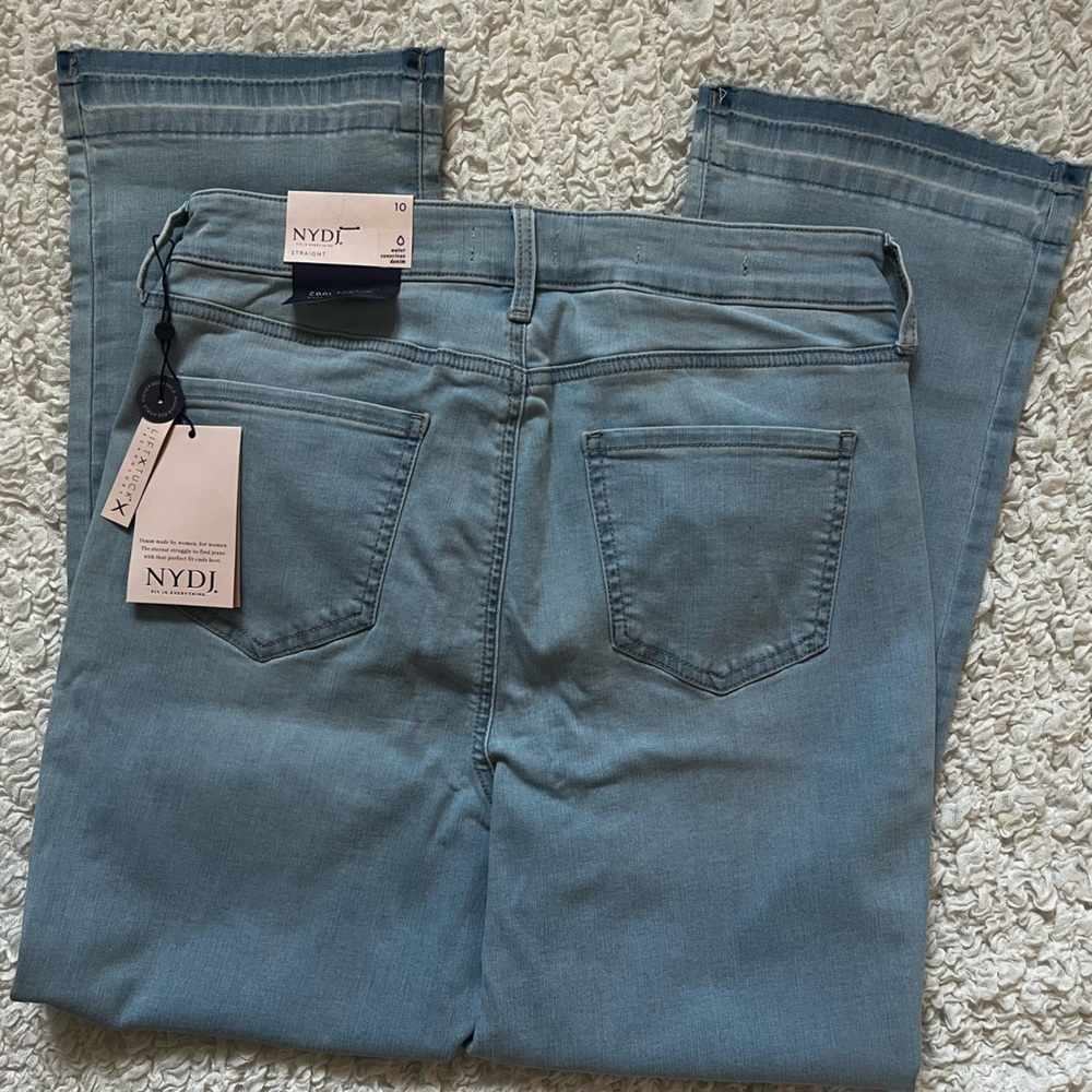 NWT!! NYDJ Jeans Marilyn Straight - Picture 3 of 6
